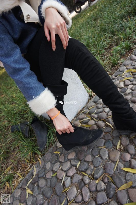 [SIEE丝意] No.216 玥玥~河畔de我们 [60P/98.4MB]-无料摄影圈