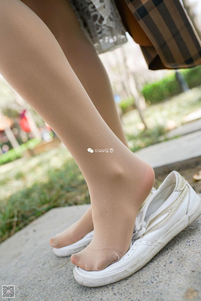 [SIEE丝意] No.280 薇薇学姐 转角遇到你 [55P/193MB]插图1