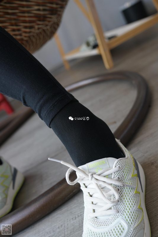 [SIEE丝意] No.298 佩佩 裤子里的拼接丝 [38P/67MB]-无料摄影圈