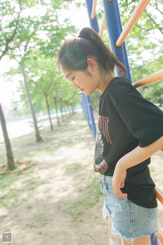 [SIEE丝意] No.301 晶晶 公园健身 一抹白色 [61P/155MB]-无料摄影圈