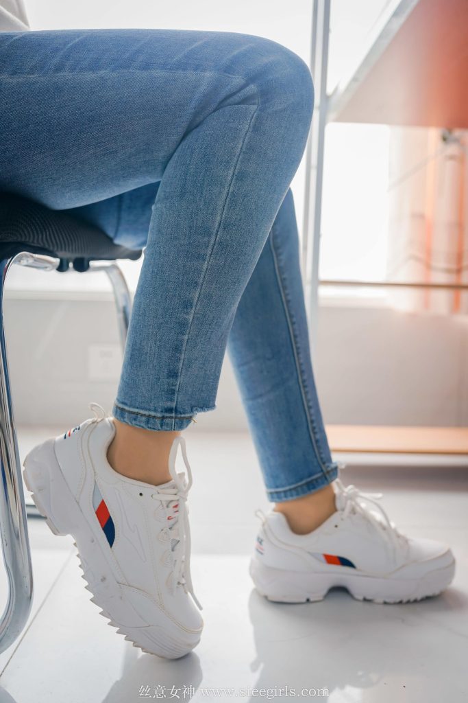 [SIEE丝意] No.372 瑶瑶 深秋爱做梦 [54P/120MB]插图2