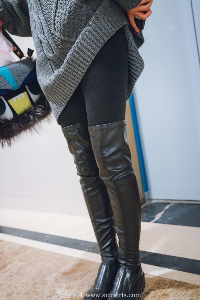 [SIEE丝意] No.378 芊芊 秋意未尽，冬又望望（下）[80P/225MB]插图1