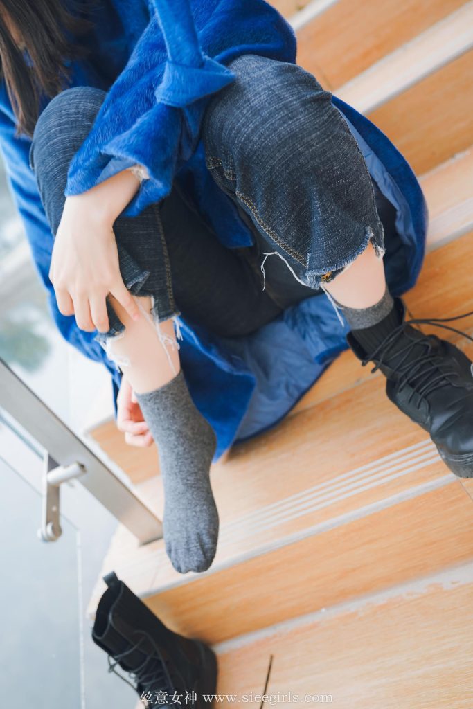 [SIEE丝意] No.380 含含&圆圆 镜中姐妹 [47P/121MB]插图3