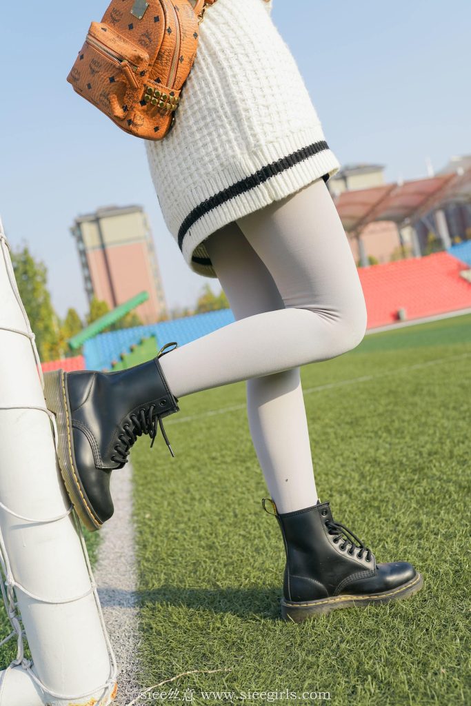 [SIEE丝意] No.385 樱樱 足球场的白丝 [74P/272MB]插图3