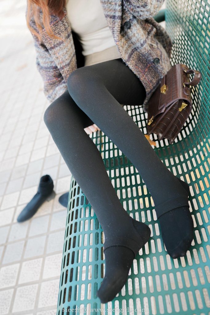 [SIEE丝意] No.393 琴琴～黑丝御姐范 [77P/253MB]插图1