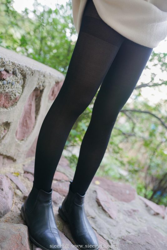 [SIEE丝意] No.400 芊芊～点点秋叶潇潇风 [67P/170MB]-无料摄影圈