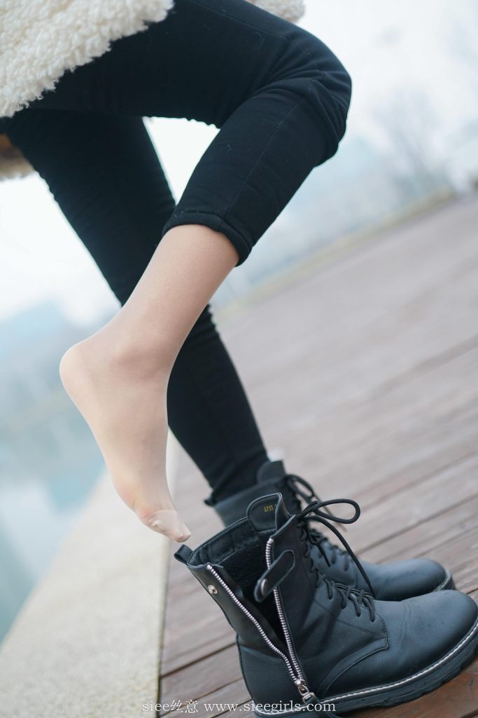 [SIEE丝意] No.407 童童～守一份回忆（新的学妹哦）[71P/160MB]插图2