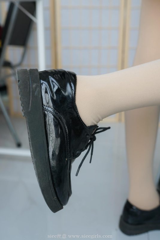 [SIEE丝意] No.418 瑶瑶~冬的美景 [88P/204MB]-无料摄影圈