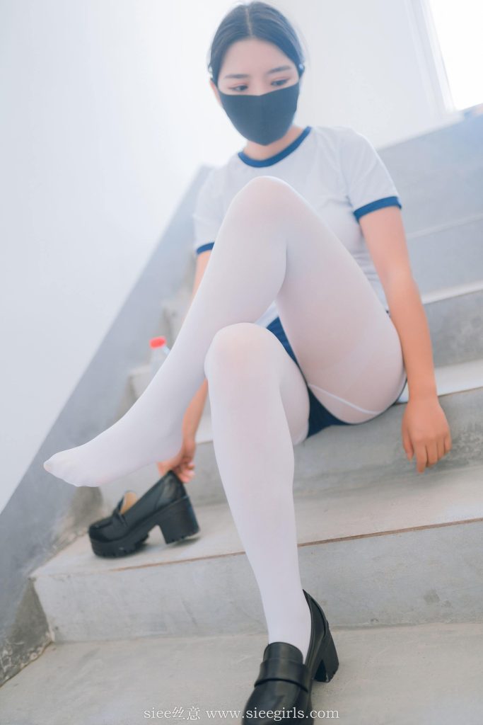 [SIEE丝意] No.428 妞妞～正义的颜色 [83P/28MB]插图1