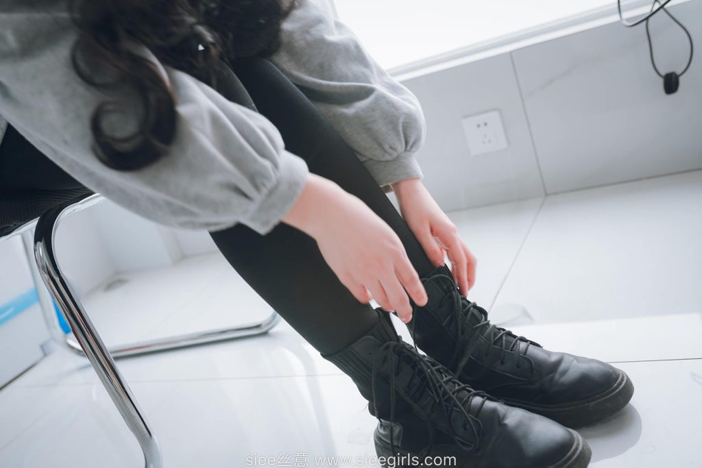 [SIEE丝意] No.438 含含 碎梦青烟，落殇无言 [53P/98MB]插图3