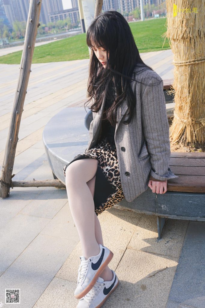 [SIEE丝意] No.439 筠筠 春潮，摆脱羁绊 [72P/295MB]插图3