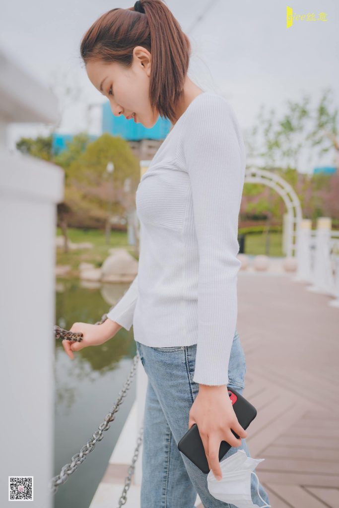 [SIEE丝意] No.446 维维 春光望秋 [48P/130MB]插图3