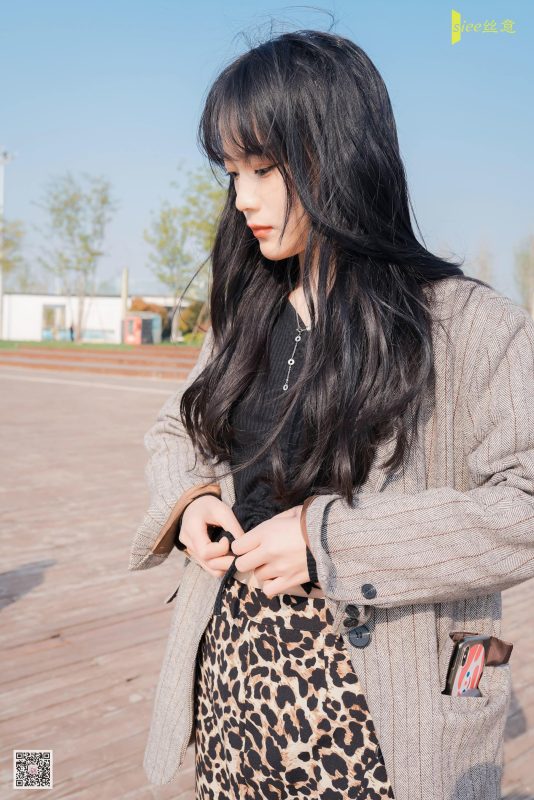 [SIEE丝意] No.448 筠筠 烟波新漾 [61P/217MB]-无料摄影圈