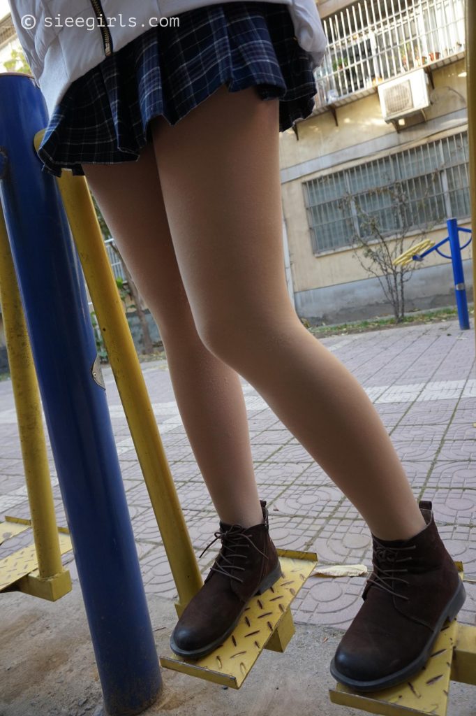 [SIEE丝意]新刊 NO.016 曦曦思思 冬日午后[109P/426MB]插图2