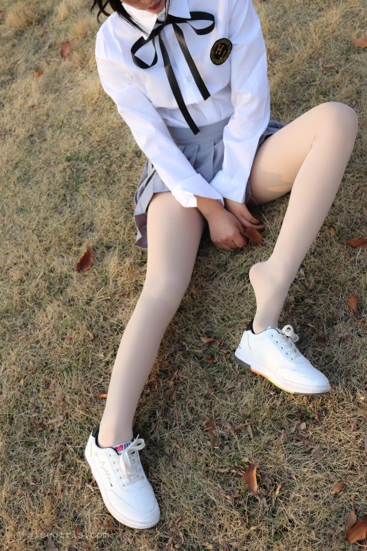 [SIEE丝意]新刊 NO.047 安安 我的风景[85P/352MB]-无料摄影圈