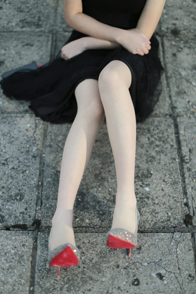 奈丝写真 NO.060：喵璃-从白昼到黑夜，在天台吹吹风 [39P/216MB]插图2