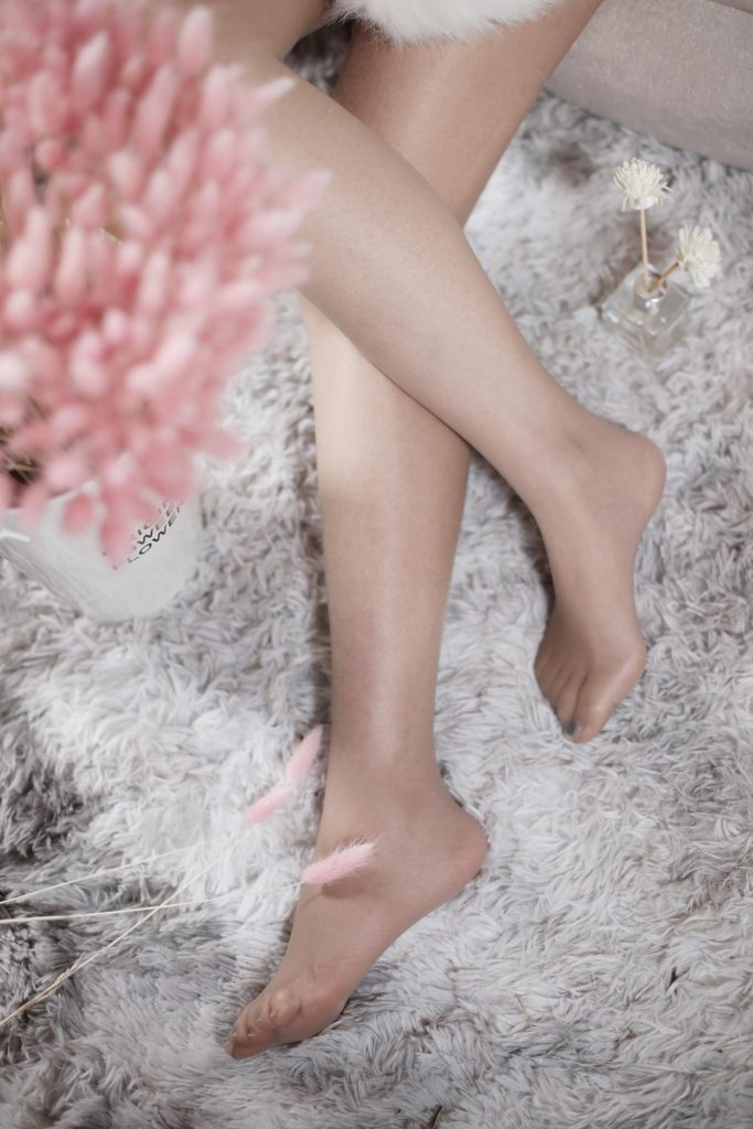 奈丝写真 NO.062：花米-绒绒的，此记得尽享丝滑 [36P/430MB]插图1