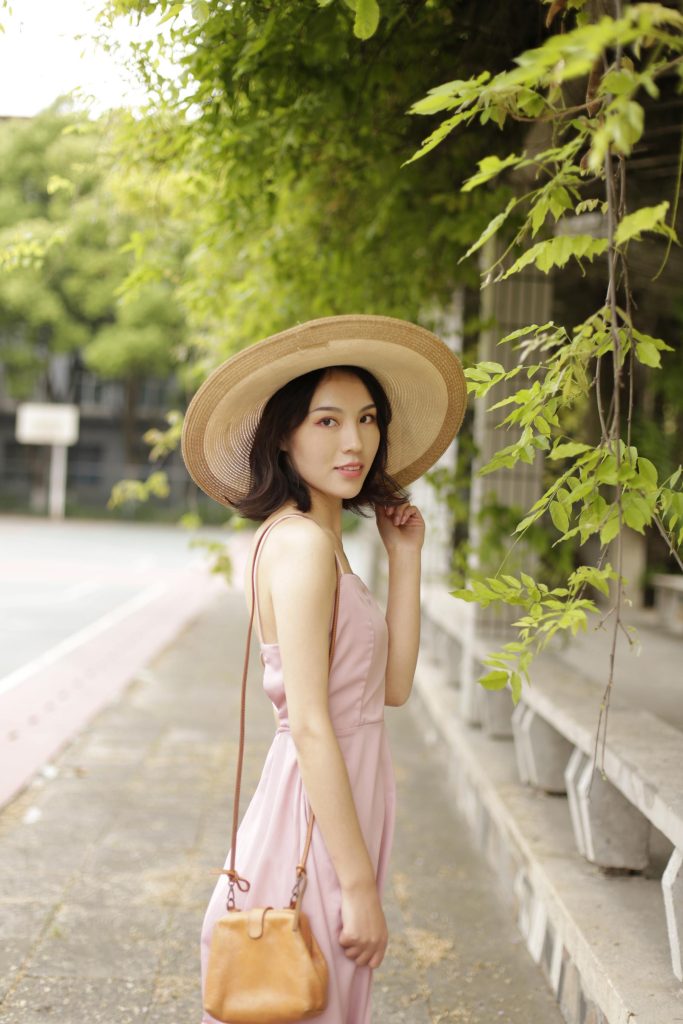 奈丝写真 NO.105：成希-露背系带度假长度 [36P/246MB]插图3