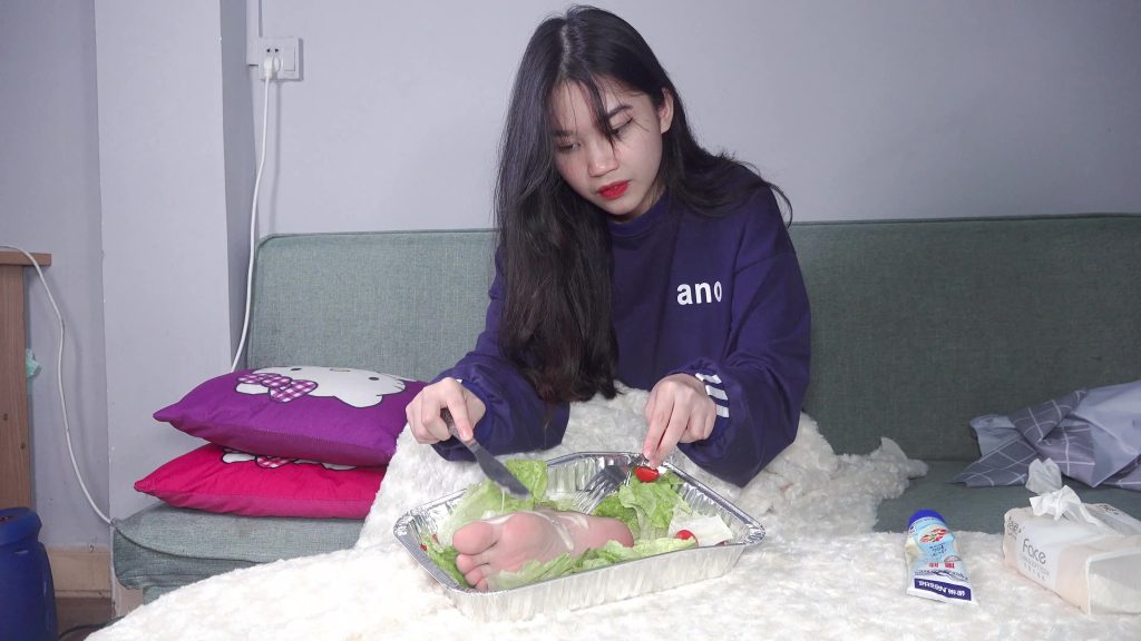 [aapary模拍视频]小莹镁足加面包沙拉酱[1V3.55G]插图1