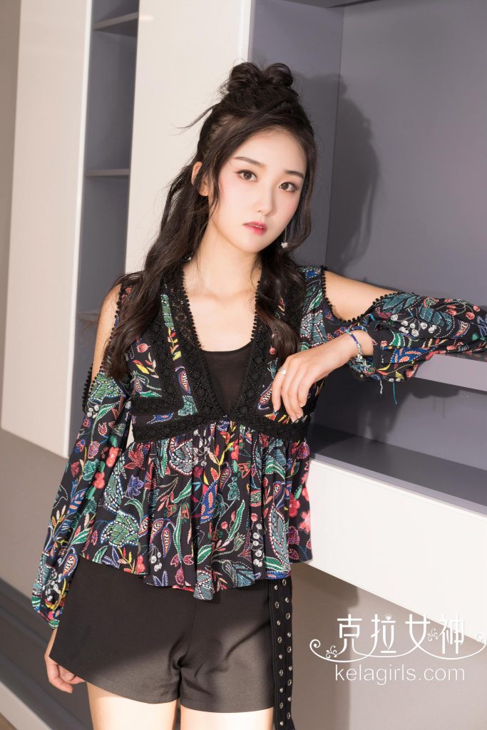 [Kelagirls克拉女神]2018.08.16《香足点轻红》馨馨[27P/342MB]插图2