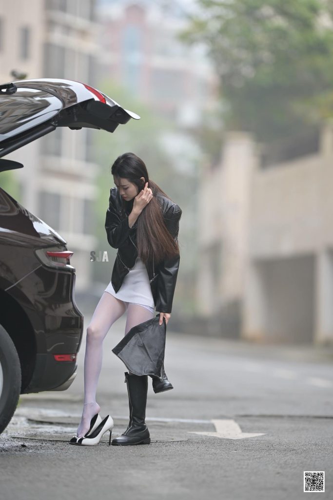 [SJA佳爷] 闺蜜视角 NO.060 《白》模特：佳爷[68P/49M]插图1