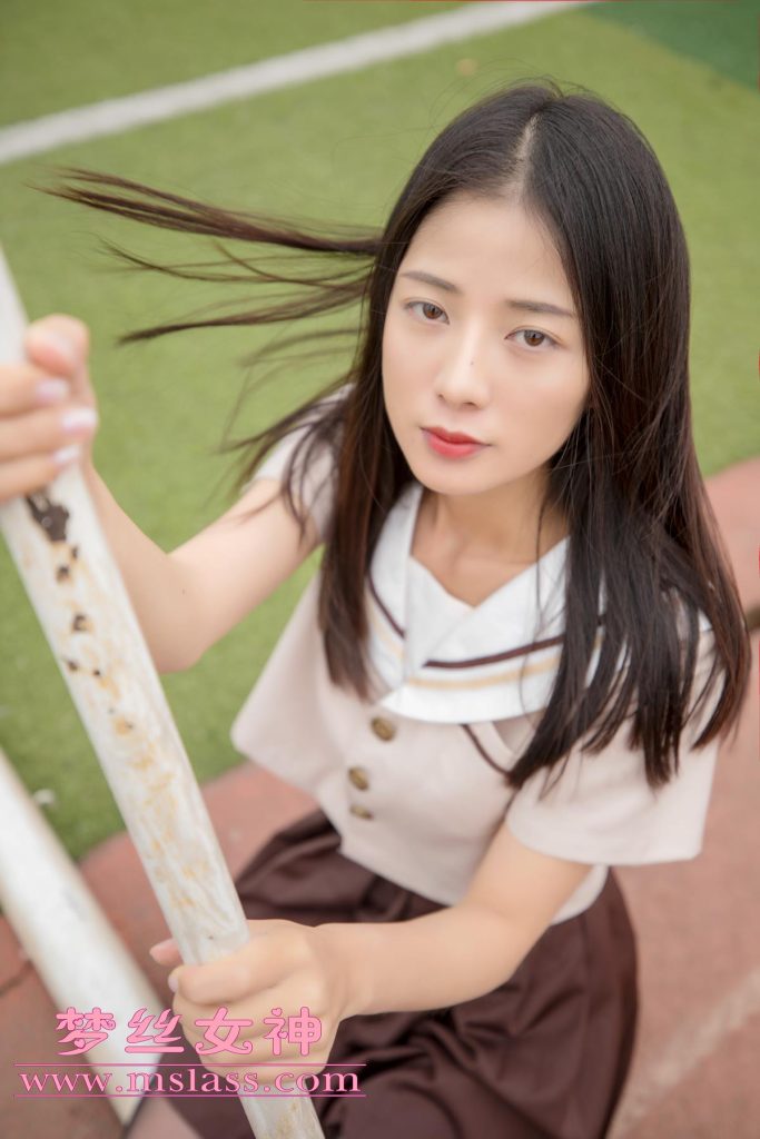 [MSLASS梦丝女神]2019.05.02  学院的JK黑丝袜 雪馨 [79+1P/451M]插图2