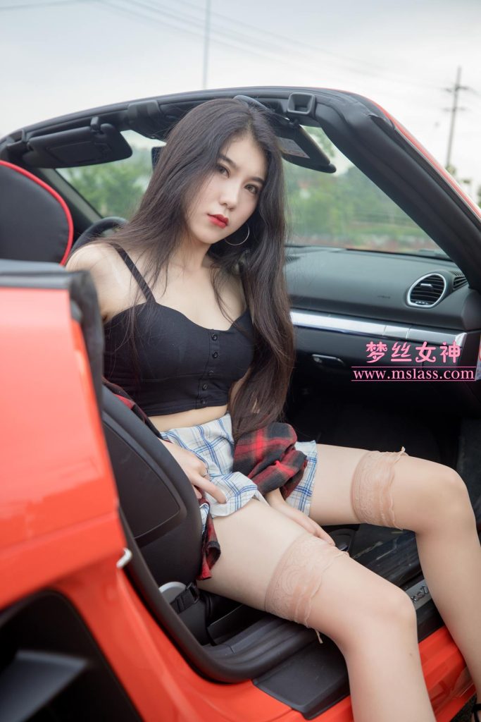 [MSLASS梦丝女神] 2019-05-26 苏安希 跑车丝袜女神 [95P/630MB]插图2