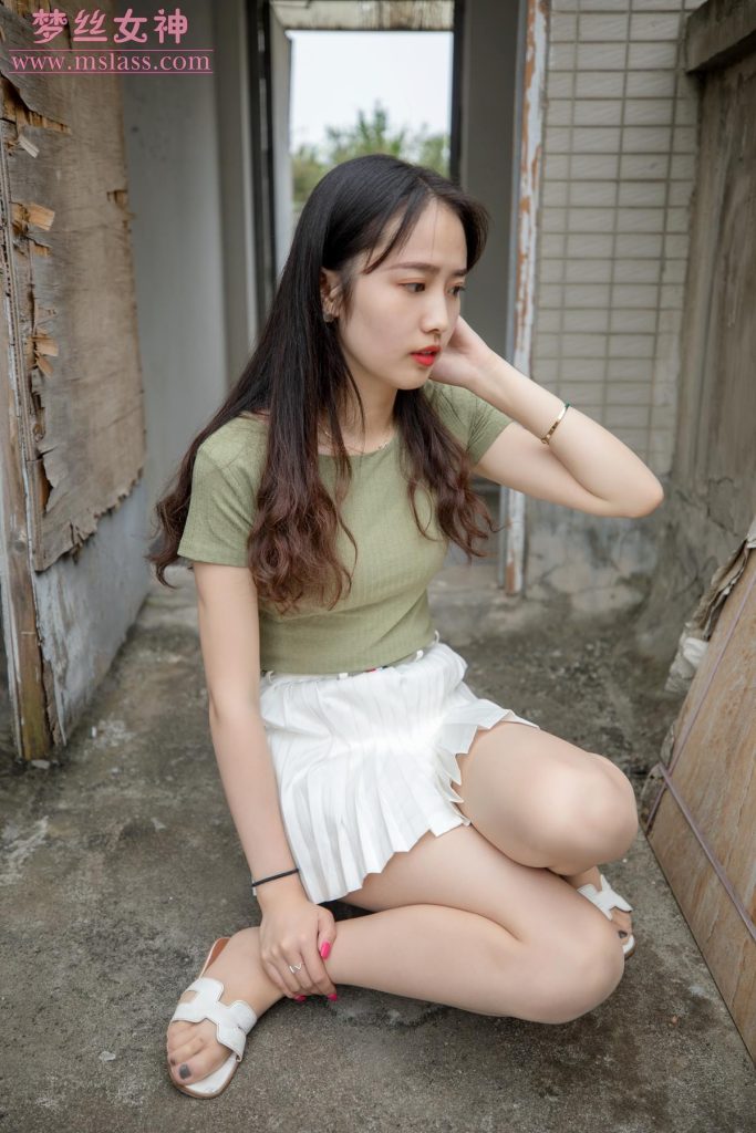 [MSLASS梦丝女神] 2019-06-20 柳儿 侧颜太美的小姐姐 [77P/1V/1.01G]插图3