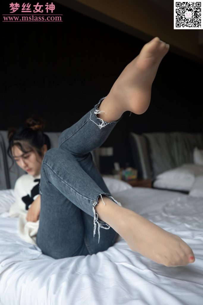 [MSLASS梦丝女神] 2019-11-11 雨晨 小牛仔的裤里S [55P/377MB]插图2