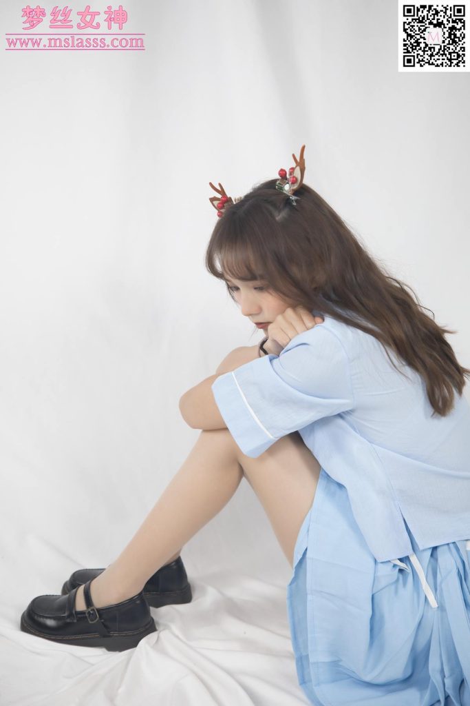 [MSLASS梦丝女神] 2020-01-01 玥玥 蓝色仙女古装 [72P/1V/1.08GB]插图3