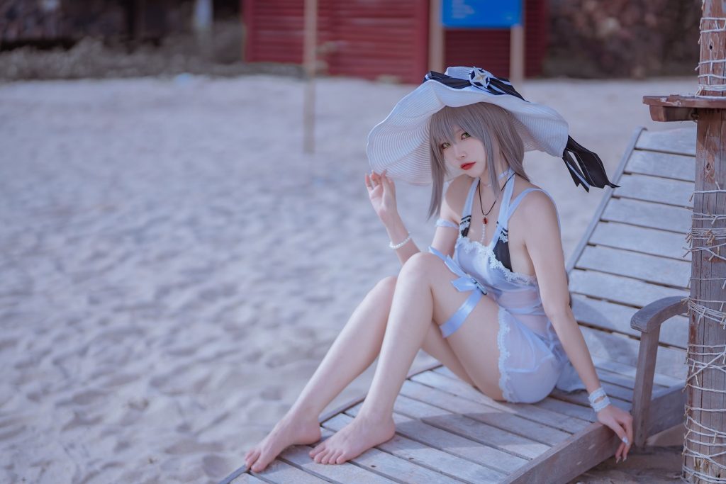 人气Coser二佐Nisa 109 碧蓝 天鹰泳装 [20P/236MB]插图3