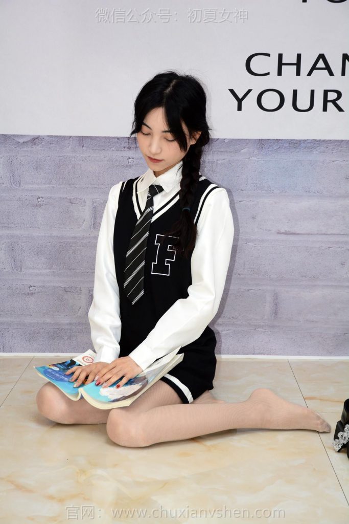 初夏女神 NO.284 柒柒 圆梦大使[100P/1V/3.46GB]插图2