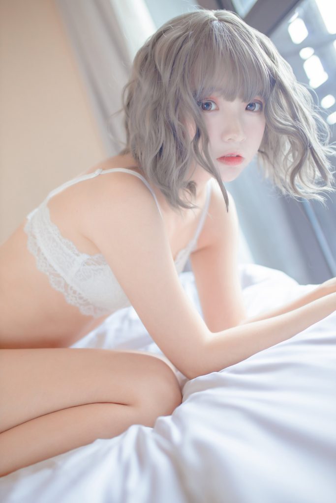 疯猫ss NO.058 – 思绪之内衣[27P/363MB]-无料摄影圈