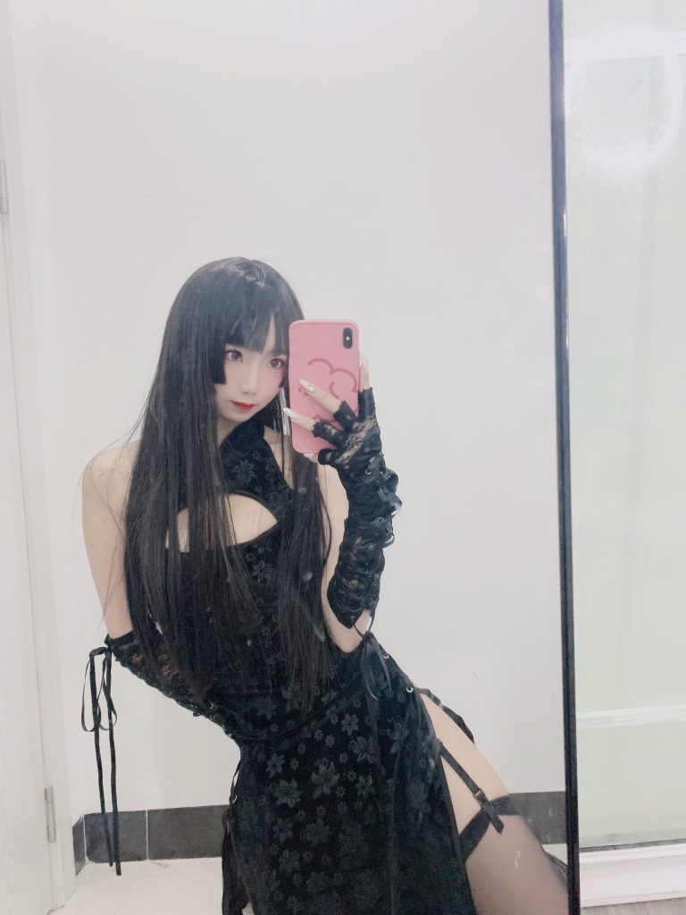 鬼畜瑶在不在w NO.031 – 黑色旗袍[70P/1V/204MB]插图1