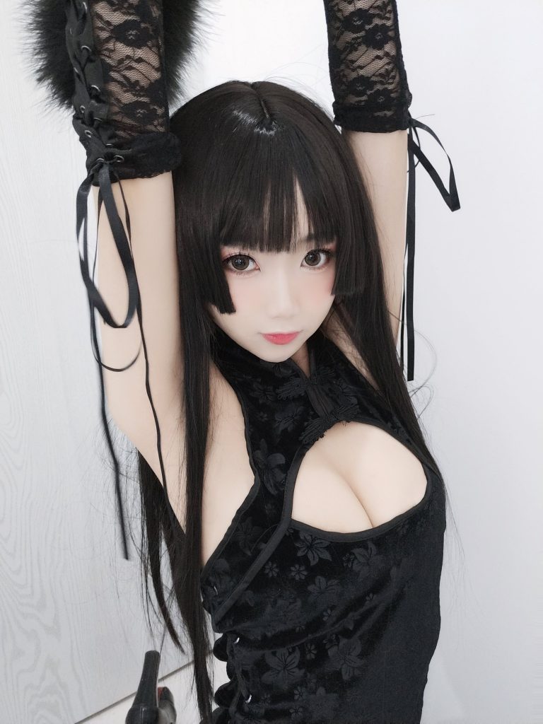 鬼畜瑶在不在w NO.031 – 黑色旗袍[70P/1V/204MB]插图2