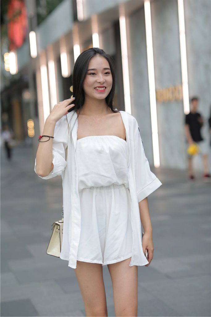 精选街拍 No.381 清纯的邻家女孩 [41P/20M]插图3