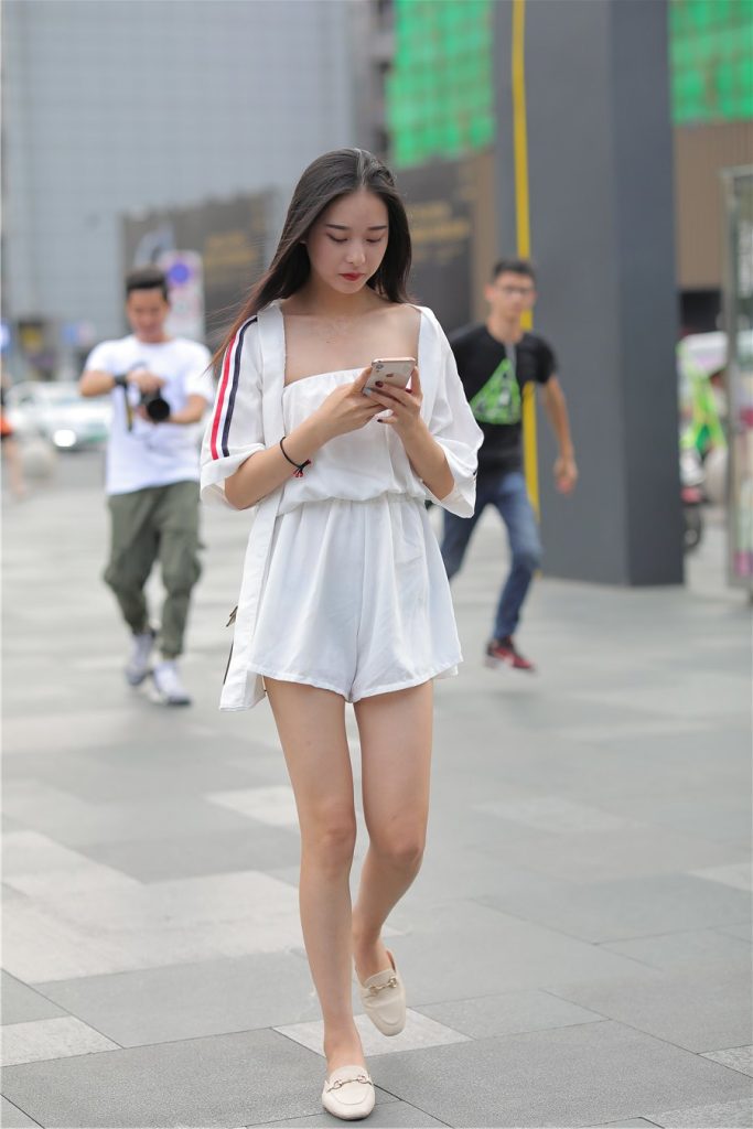 精选街拍 No.381 清纯的邻家女孩 [41P/20M]插图2