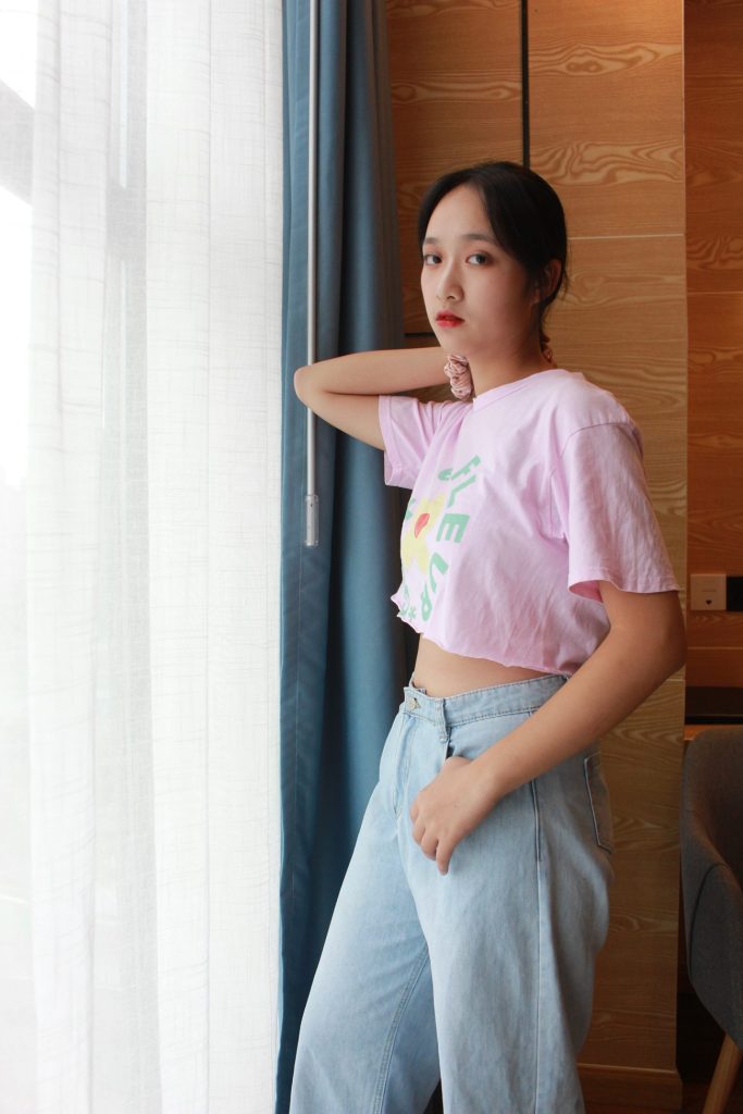 lucky三套衣服牛仔裤白裙帆布鞋白棉袜脚[709P/5V/4.71G]插图3