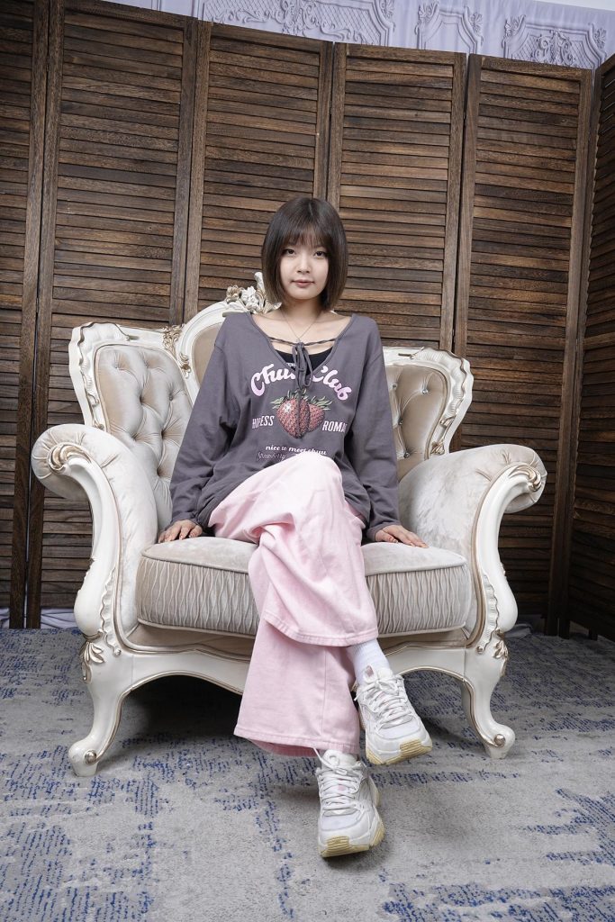 [Sexy Asian Girls Feet] NO.043 倩倩展示她的原味白棉袜裸足 [130P/2.46GB]-无料摄影圈