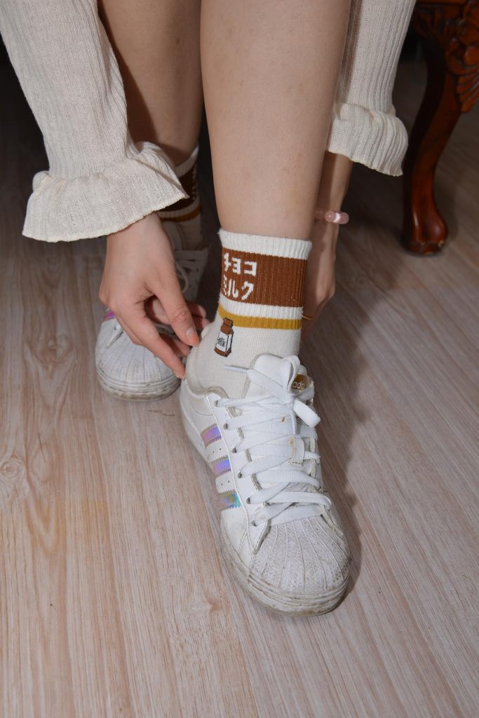 [Sexy Asian Girls Feet]NO.052 可爱的小女生冰凌性感36码小脚丫棉袜[192P/2.30GB]插图2