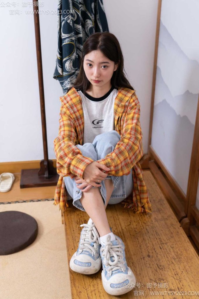 甜予摄影 NO.078 雪梨-帆布鞋、白棉袜、裸足[140P/2V/10.18GB]-无料摄影圈