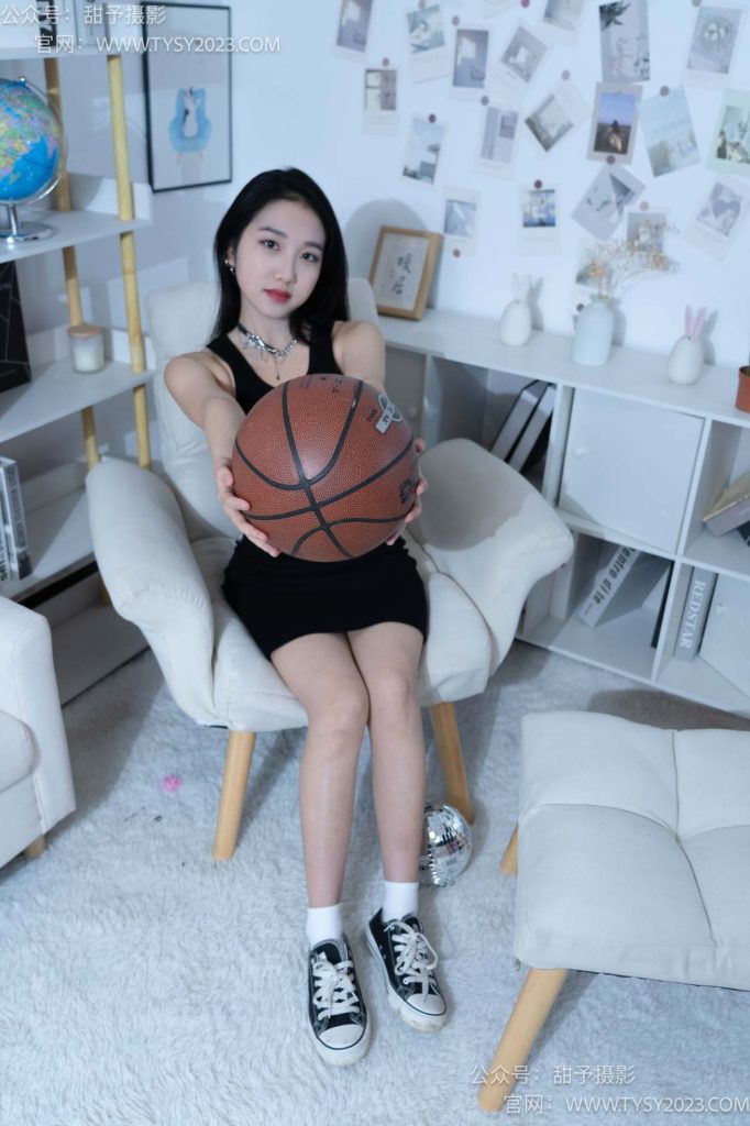 甜予摄影 NO.082 筱筱-帆布鞋、白棉袜、裸足[116P/2V/9.54GB]插图4