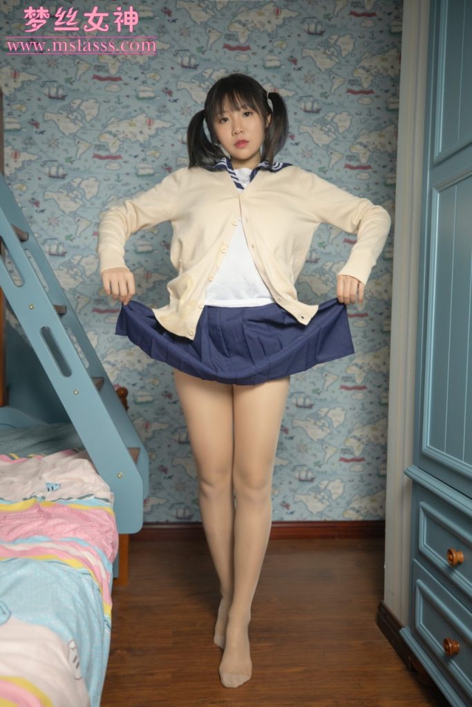 [MSLASS梦丝女神]2021.02.27 小奶喵 丝丝 [49P/344MB]插图3