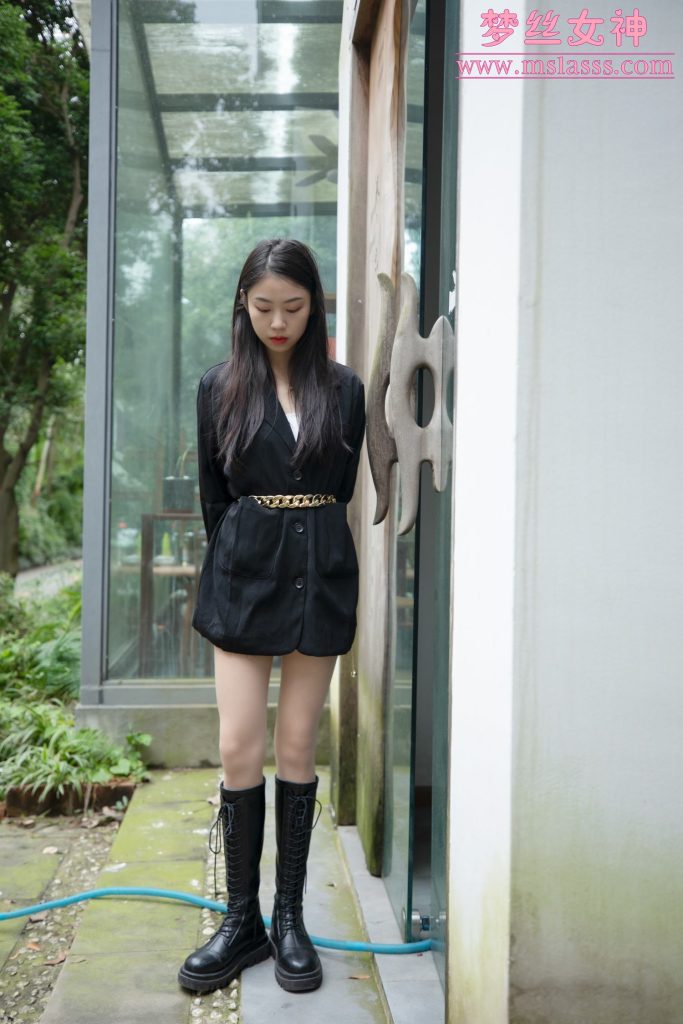 [MSLASS梦丝女神]2021.10.21 新模超细腿 娜贝儿[40P/206MB]插图1