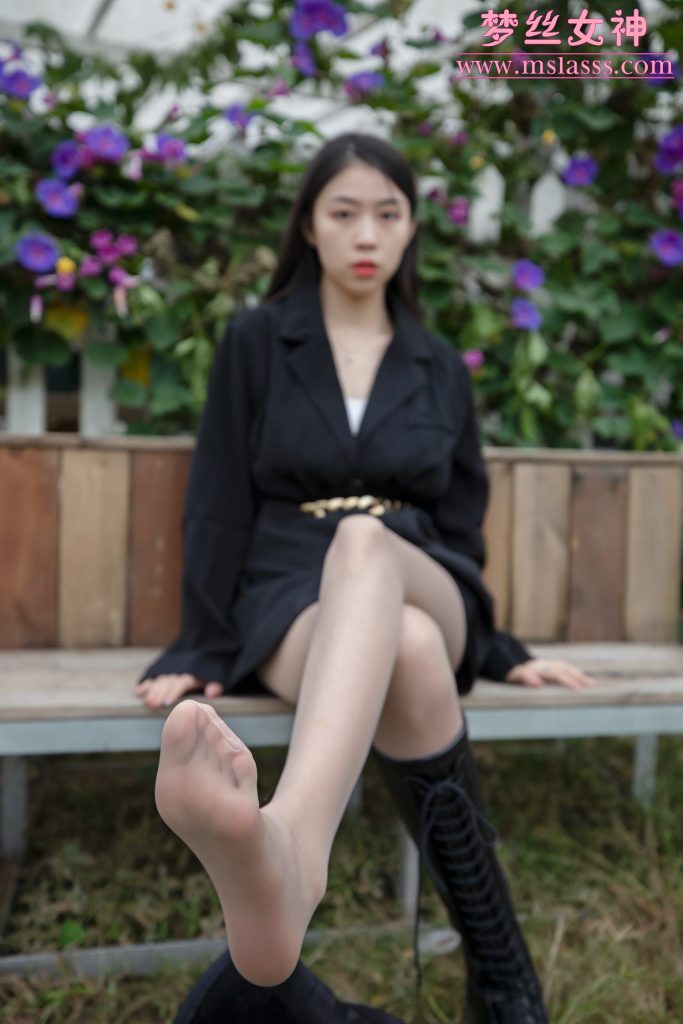 [MSLASS梦丝女神]2021.10.21 新模超细腿 娜贝儿[40P/206MB]插图3