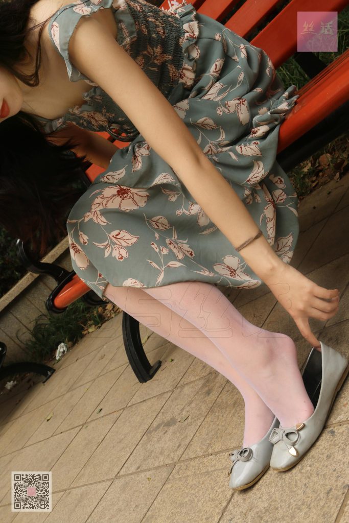 [SiHua思话] SH004 白丝小仙女的户外公主梦 子琦 [98P/668MB]插图2