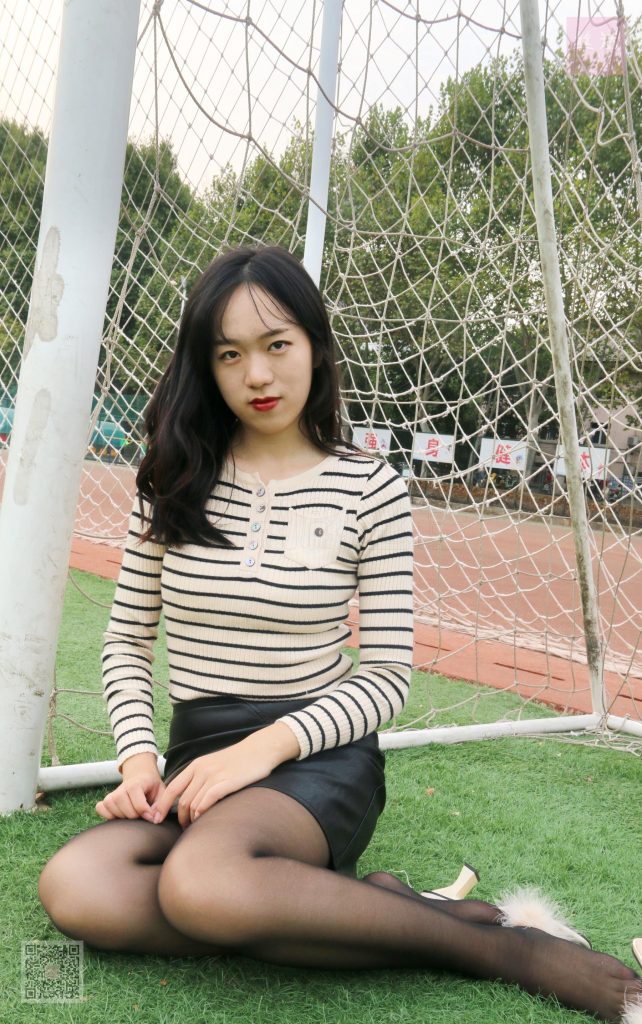 [SiHua思话] SH008 学而丝 子琦 [98P/274MB]插图2