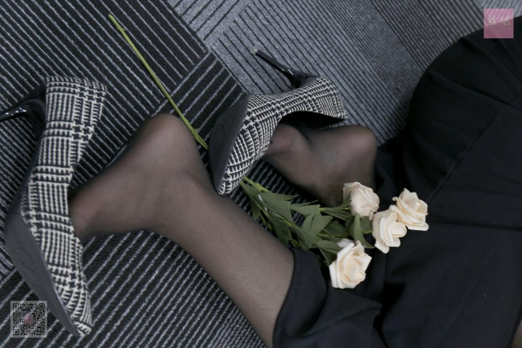 [SiHua思话] SH015 舞娘の无奈 黑丝雯玥 [91P/2V/741MB]插图3