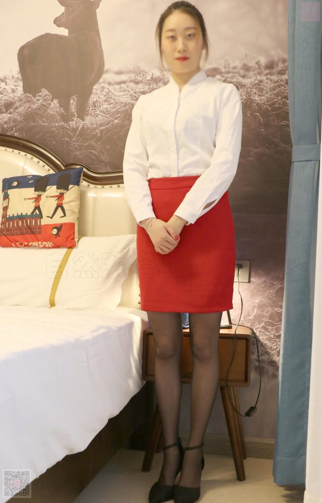 [SiHua思话] SH036 与秘书出差的第一天 伊一 [93P/2V/690MB]插图2