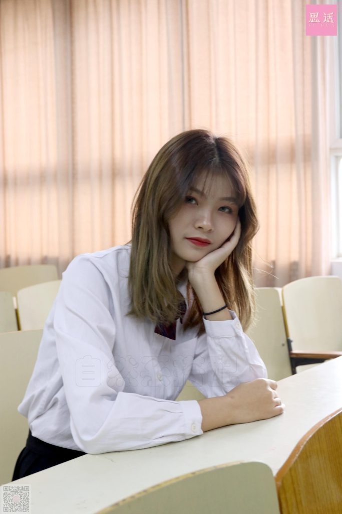 [SiHua思话] SH047 大四学姐的最后一次重温 可乐 [95P/2V/1.61G]插图1